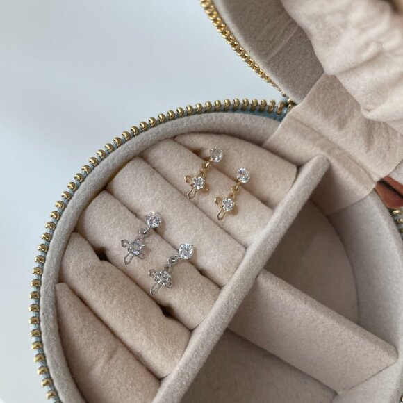 NWT Penelope Cross Earrings // 10kt Italian Solid Gold + CZ (WHITE Gold) - Picture 2 of 11